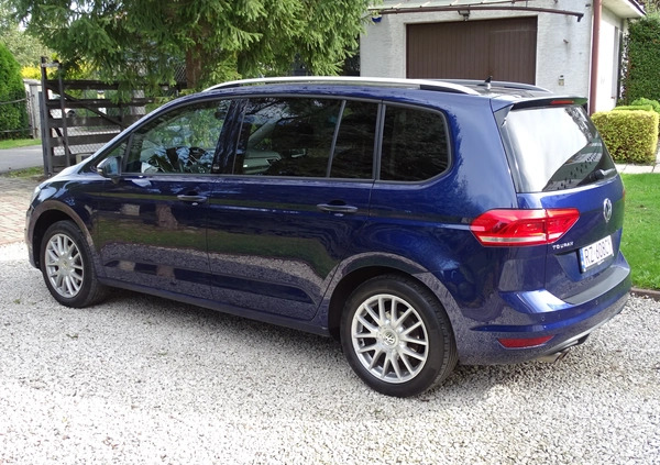 Volkswagen Touran cena 79800 przebieg: 68250, rok produkcji 2018 z Toruń małe 781